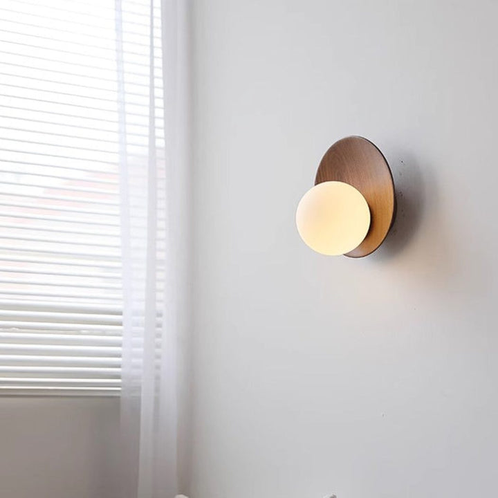 Folde | Applique murale globe en bois