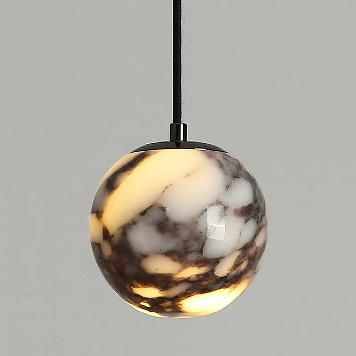 Veine | Suspension sphérique en pierre