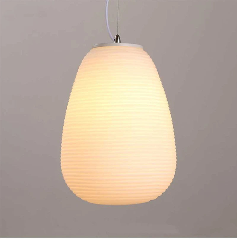 Rayo | Ribbed Milk Glass Pendant Light