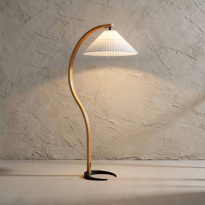 Takumi | Lampada da terra ad arco in legno