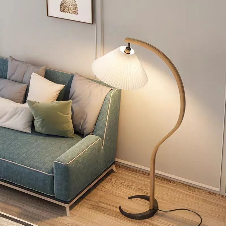 Takumi | Lampada da terra ad arco in legno