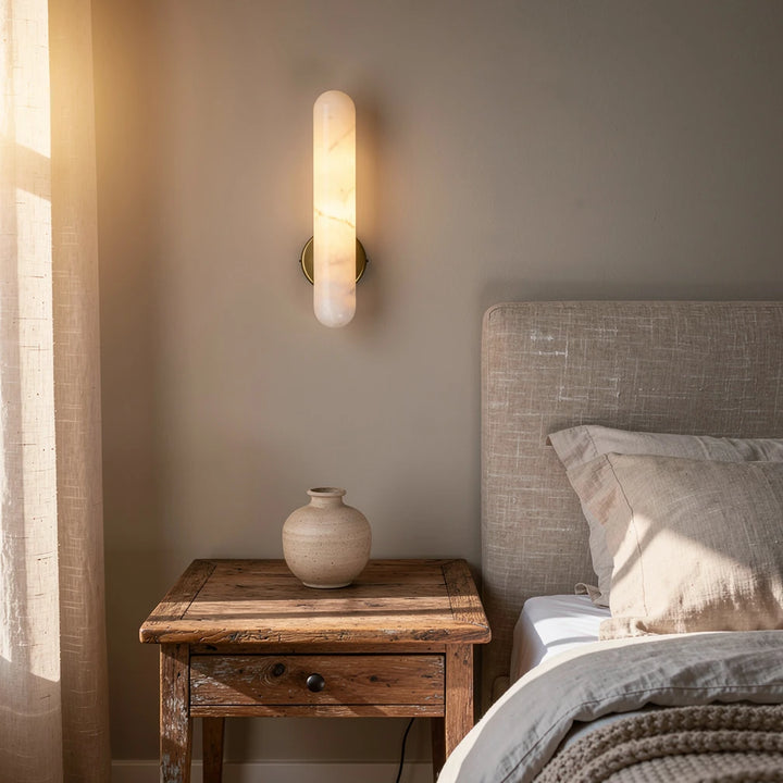 Saya Baton | Alabaster &amp; Brass Wall Sconce